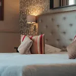 Hotel Le Royal Promenade Des 3*