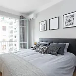 Ultra Large 2 Bdr Near Massena Square *