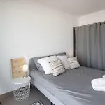 Apartment L17 Arenas 3 Balconies 5mins To The Sea *