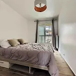 1 Min To Beach Bedroom Flat With 2 Ac And Parking In Summer