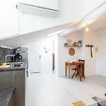 Quiet 1 Bdr At Port Apartment *