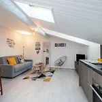 Apartment Quiet 1 Bdr At Port
