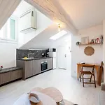 Quiet 1 Bdr At Port Apartment *