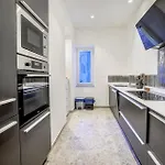 Maison Bianchi - Des Postes Apartment