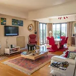 Georges V - Superb 100M2 Apartment With Ac