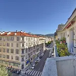 Bright Apartment In The Heart Of Nice