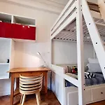 Bellecour Apartment *