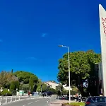 Grand 3 Pieces Avec Parking A Cimiez Apartment