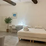 Riviera - Cocon De Gilly - Old Town Promenade Des 3*