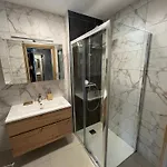 Elegant Avec Acces A La Piscine * Nice