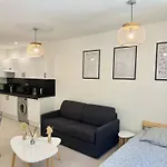 Apartment Grand Renove Proche ! Nice