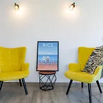 Apartment Confortable 2 Pieces 54 M2 Proche De La Nice