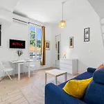 Renting - Gautier - Elegance Height Port & Castle Apartment *