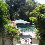 Bed & Breakfast Castel Enchante