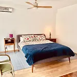 Elegant, Spacious, Central