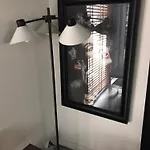 Apartment Atypique Et Merveilleuse Petite Maison En Plein Coeur De Nice, A Proximite De La Et Des Plages *