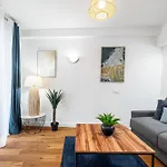 Apartment Pretty & Quiet In Port Area