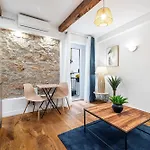 Apartment Pretty & Quiet In Port Area *