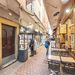 Magnifique Appartement Au Coeur Du Vieux Nice