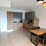 Pessicart - T2 Avec Terrasse - Residence Avec Piscine