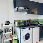 Elegant Studio A 1 Minute Du Centre