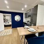 Old Town Lovely In Apartment