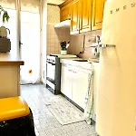 Center Aviva's-home Nice