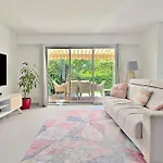 The Flower Garden Apartment *