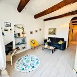 St Joseph - Great Flat - Old Town For 4 Apartment