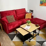 2P central de Nice avec balcon