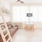 Apartment 50 Meters From The ! Location In Nice