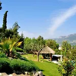 Villa Kilauea B&B