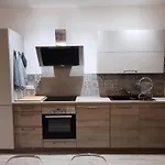 Beautiful Old Town Flat, Near The Beach