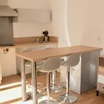 Nice, Studio Dans Villa Dans Un Ecrin De Nature