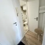 Moderne Renove Avec Balcon Apartment