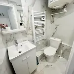 Apartment Moderne Renove Avec Balcon *