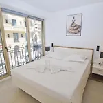 Apartment Sea Front Palace Promenade