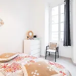 Apartment La Petite Chaise Bleue Classe 3 Etoiles