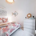 La Petite Chaise Bleue Classe 3 Etoiles Apartment