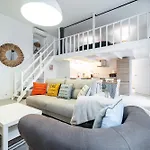 La Petite Chaise Bleue Classe 3 Etoiles Nice