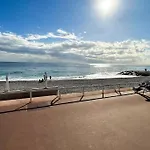 Apartment Luxury On Promenade Des In *