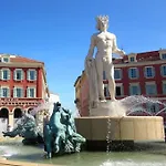 Apartment Luxury On Promenade Des In *