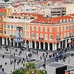 Luxury On Promenade Des In