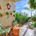 Promenade Des - 2 - Jardin Apartment *