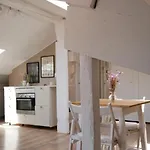 Apartment Lovely - Port De