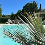 Duplex Oliveraie Piscine Au Sel Marin Et Parking Apartment Nice