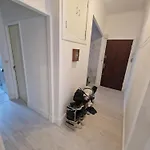 Pret De La Apartment