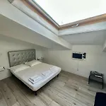 A Meyerbeer Apartment