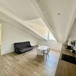 Apartment A Meyerbeer *