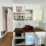 Studio 2 Steps From The Sea Near The Negresco Hotel